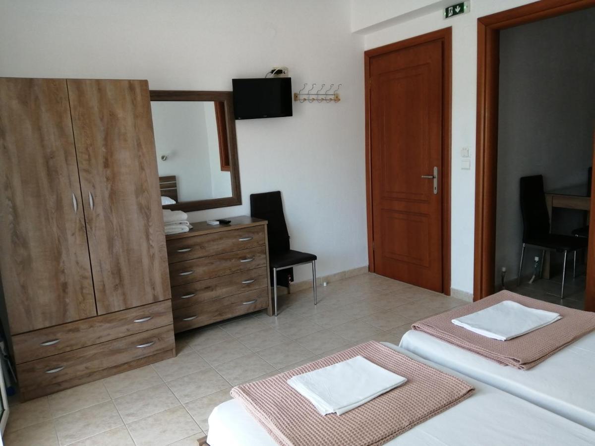 קראמוטי Irini Apartments מראה חיצוני תמונה