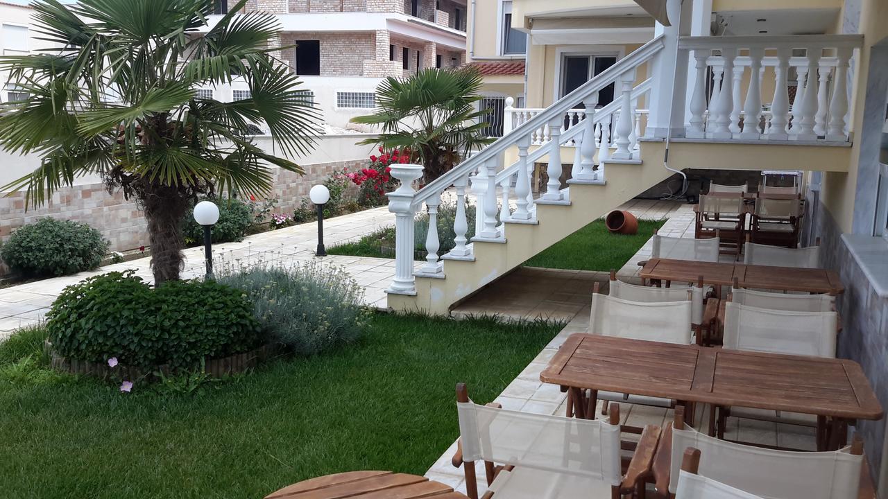 קראמוטי Irini Apartments מראה חיצוני תמונה