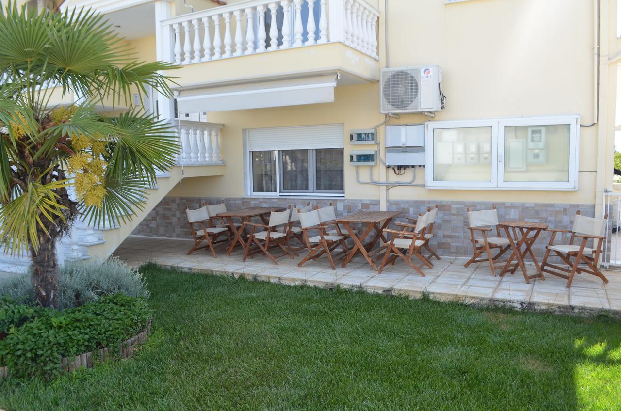 קראמוטי Irini Apartments מראה חיצוני תמונה