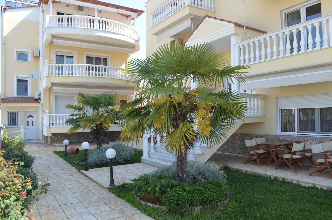 קראמוטי Irini Apartments מראה חיצוני תמונה