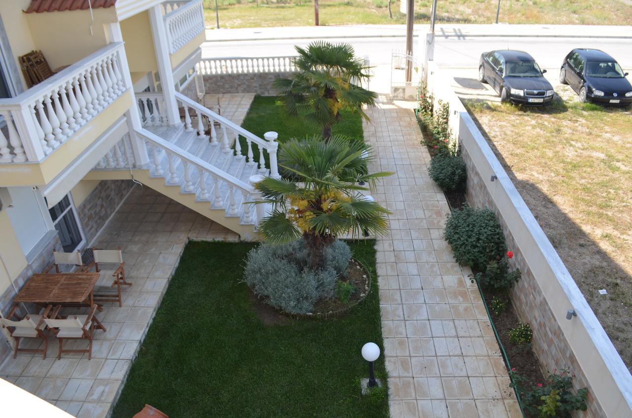 קראמוטי Irini Apartments מראה חיצוני תמונה